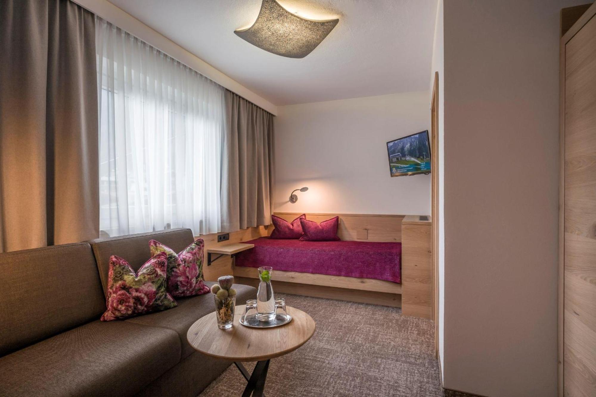Hotel Jaegerhof Майргофен Екстер'єр фото